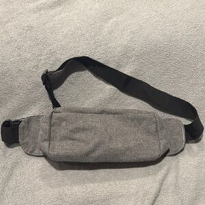 Gray fanny pack